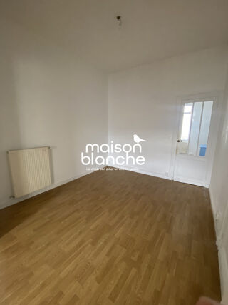  Appartement � louer 2 pi�ces 50 m�