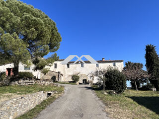  Maison à vendre 12 pièces 280 m²