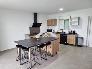  Maison à louer 4 pièces 124 m²