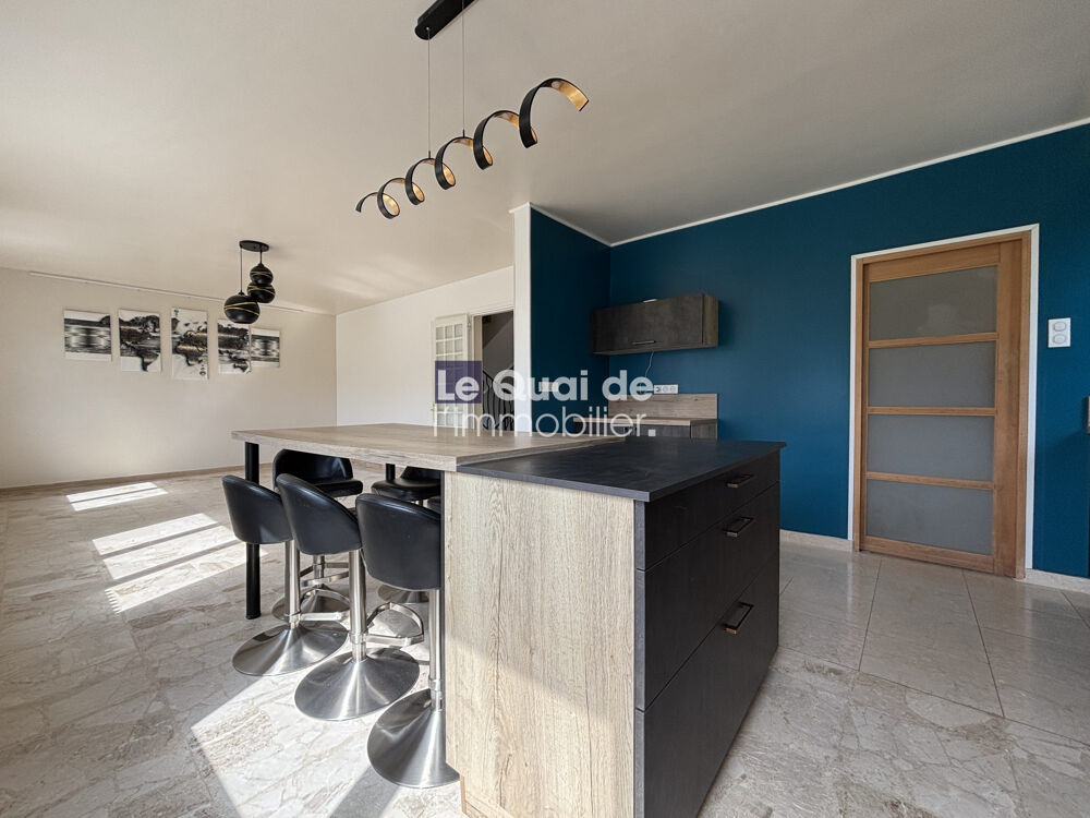 Vente Maison Grande maison entièrement rénovée – Terrain 687 m² Saint-Égrève