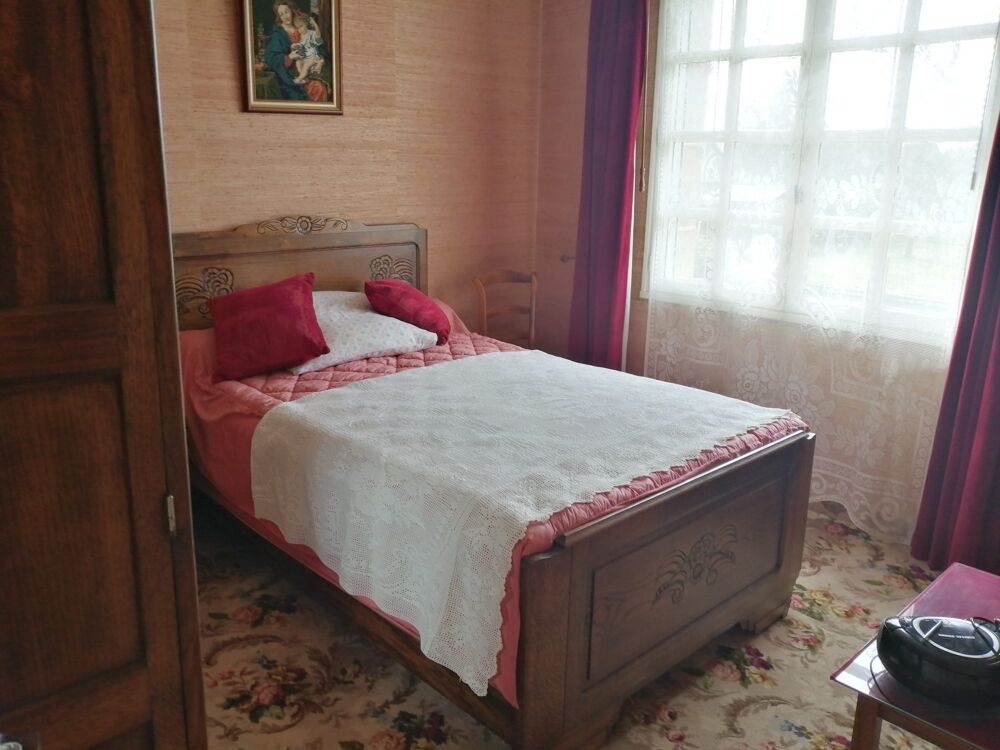 MAISON TRADITIONNELLE 4 CHAMBRES SAINT DOLAY