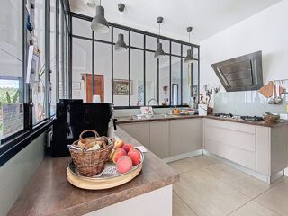  Maison � vendre 5 pi�ces 204 m�