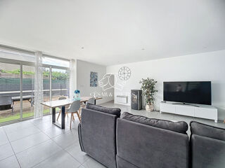  Maison  vendre 4 pices 143 m