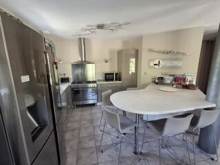  Maison à vendre 8 pièces 174 m²