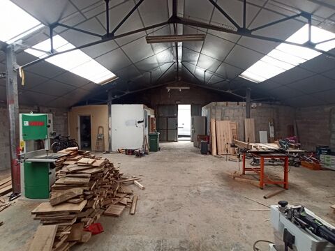 LOCATION Local D&eacute;p&ocirc;t 220m&sup2; Est LIMOGES 1250 87220 Feytiat