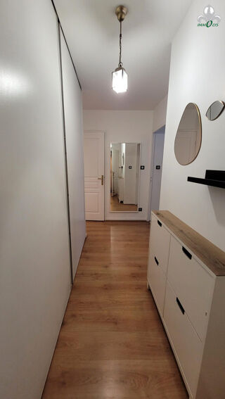  Appartement � louer 4 pi�ces 93 m�