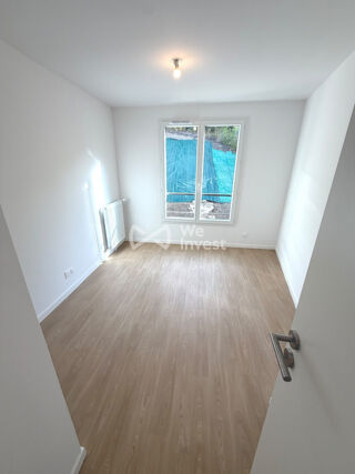  Appartement à louer 3 pièces 64 m²