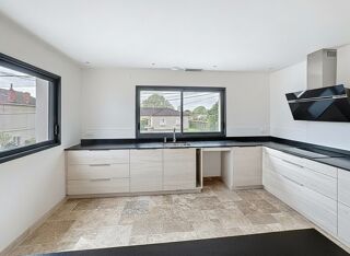  Appartement � louer 5 pi�ces 155 m� Albi