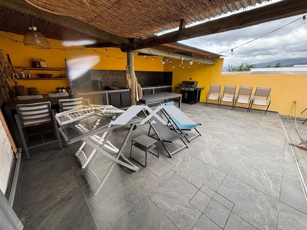 Villa F7 avec piscine + dépendance- Ravine des Cabris