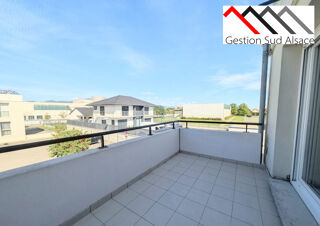  Appartement à louer 3 pièces 70 m²