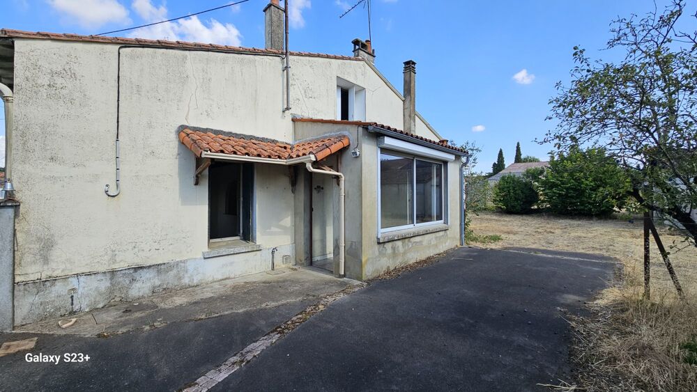 MAISON EN PIERRE A RENOVER