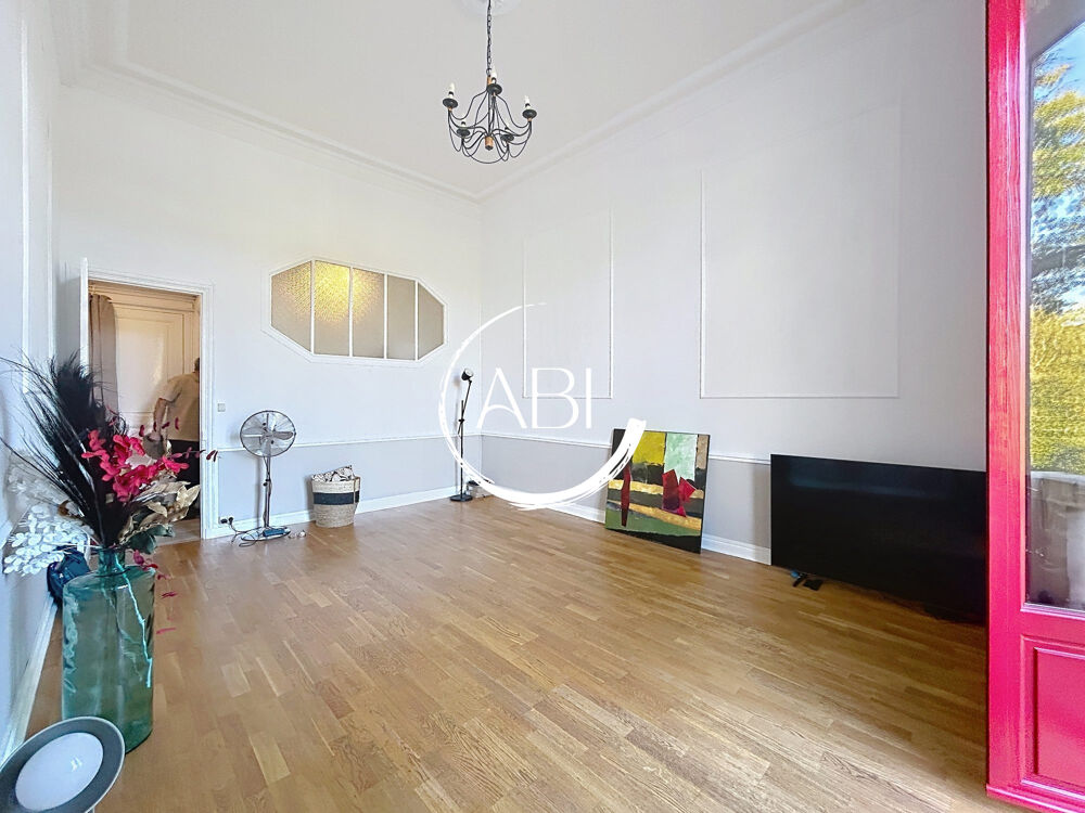 Appartement TROIS PIECES + CHAMBRE au 5ème étage