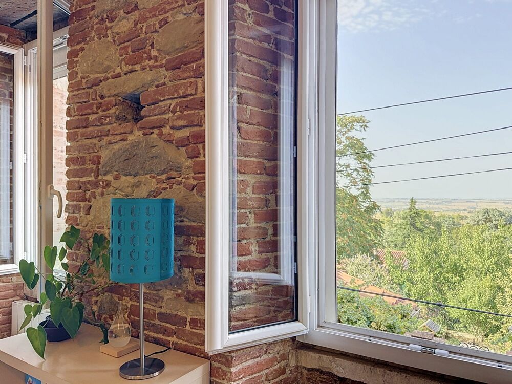 Vente Maison CARAMAN – Maison de village 110 m² avec jardin, piscine et vu Caraman