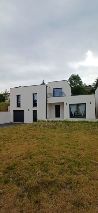  Maison à louer 5 pièces 110 m²