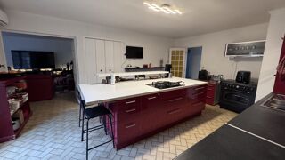  Maison � vendre 8 pi�ces 204 m�