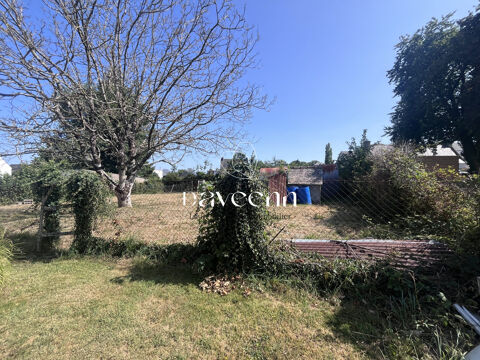   Terrain constructible (centre-bourg) 