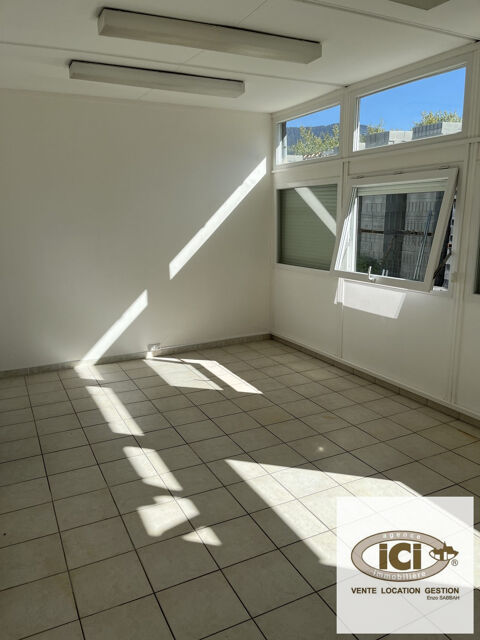 Bureau de 24m&sup2; en ZI 560 74100 Ville-la-grand