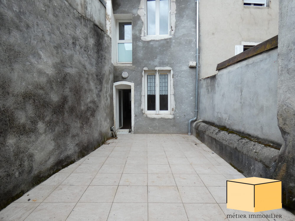 Location Appartement Studio à BELLEY (01300), avec cave Belley