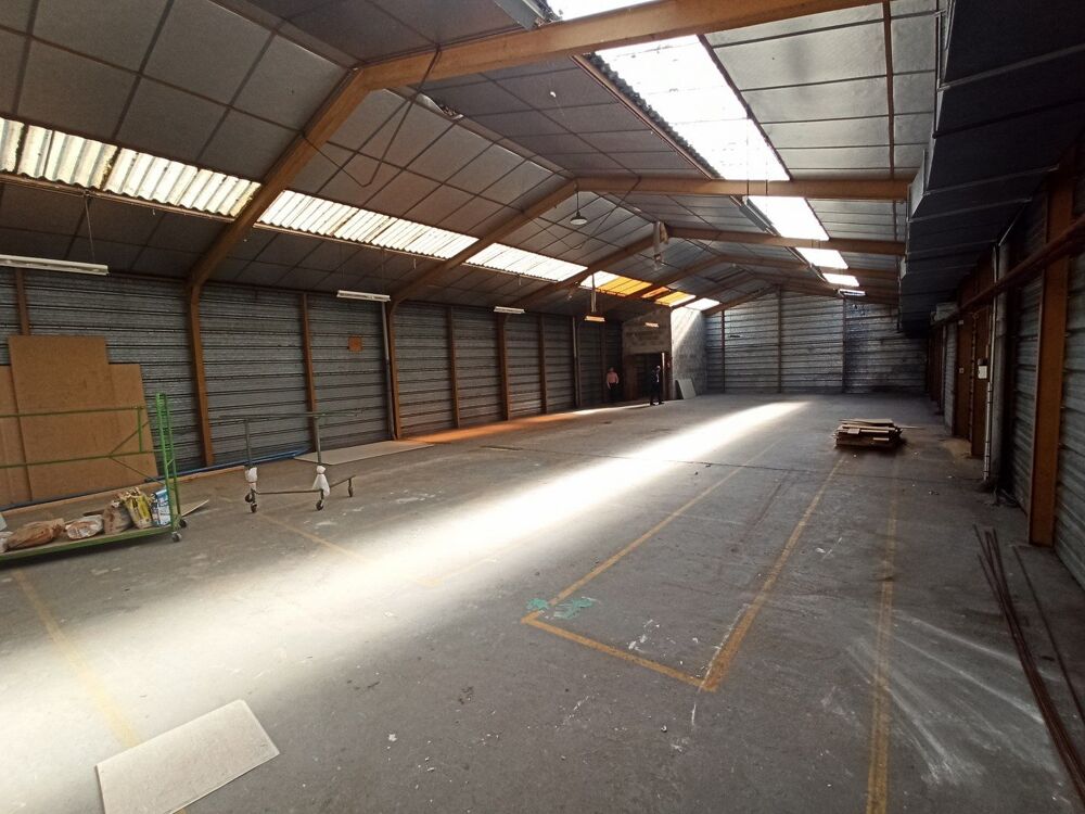   Location LIMOGES CENTRE - 250 m² Dépôt/Activités - R+1 