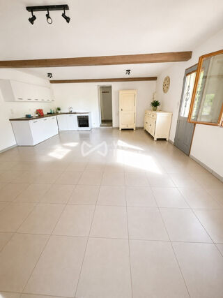  Appartement � louer 2 pi�ces 64 m�