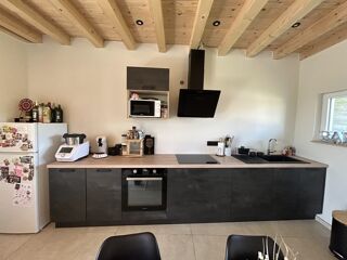  Appartement à louer 4 pièces 75 m²