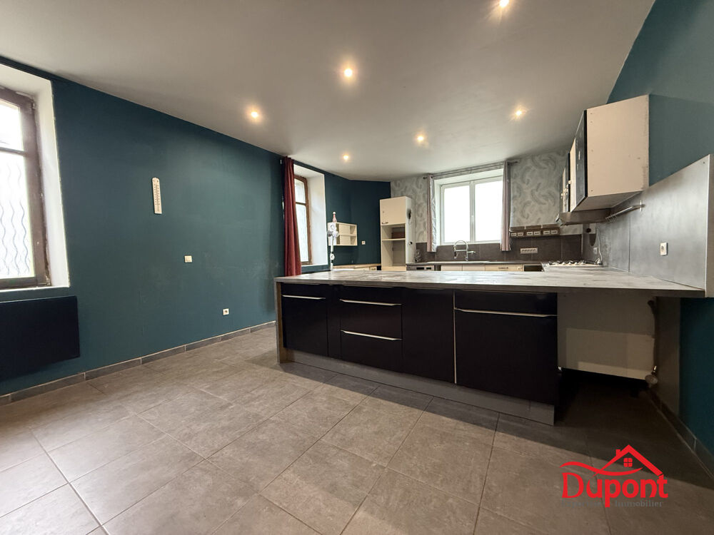 À VENDRE  Grande maison familiale en pierre de 170 m²  D