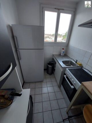  Appartement à louer 2 pièces 38 m²
