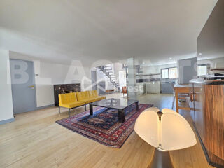  Maison � vendre 6 pi�ces 240 m�