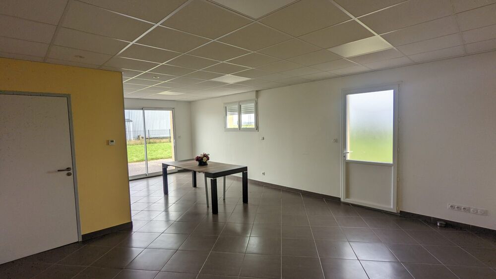   Bureau à louer avec accès PMR 