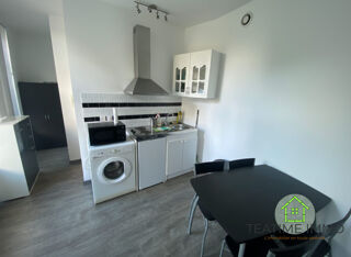  Appartement à louer 2 pièces 28 m²