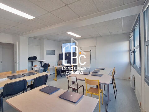   Rezé - Bureau 130 m2 à louer 