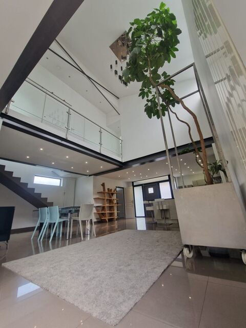  Maison � louer 6 pi�ces 185 m�