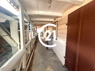  Maison 7 pièces 180 m² Saint-pierre