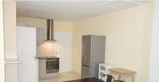 Appartement à louer 1 pièce 64 m²