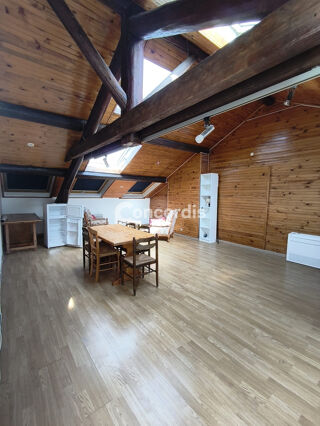  Appartement à louer 3 pièces 58 m²