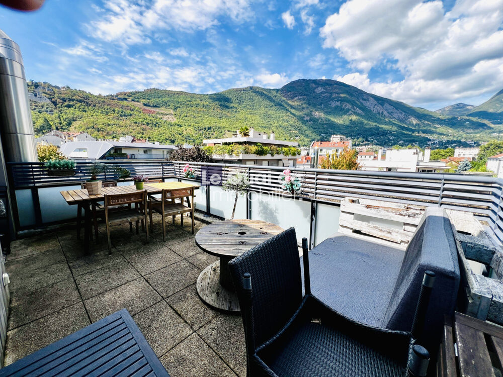 Location Appartement A LOUER / T2 Meublé en ROOFTOP avec GARAGE et CLIMATISATION Grenoble