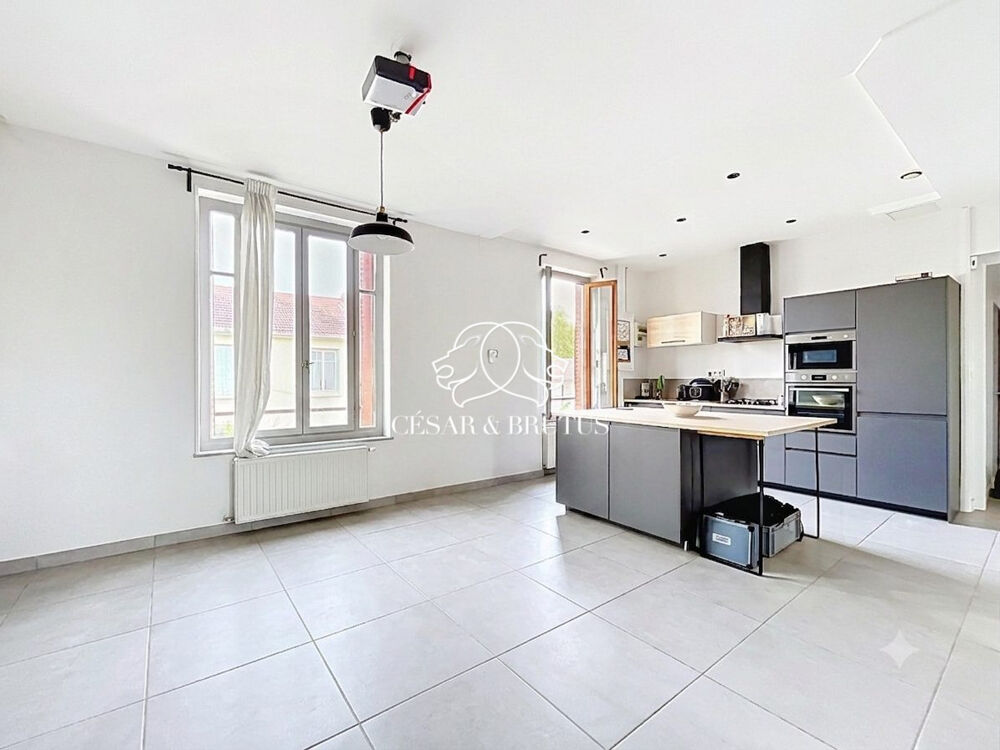 Vente Appartement GRAND T4 SECTEUR MOULIN A VENT Lyon 8