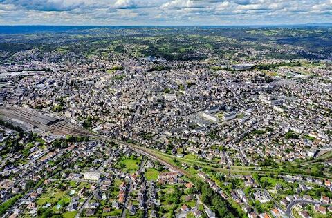   LOCATION ENTREPÔT 665m² BRIVE (19) 