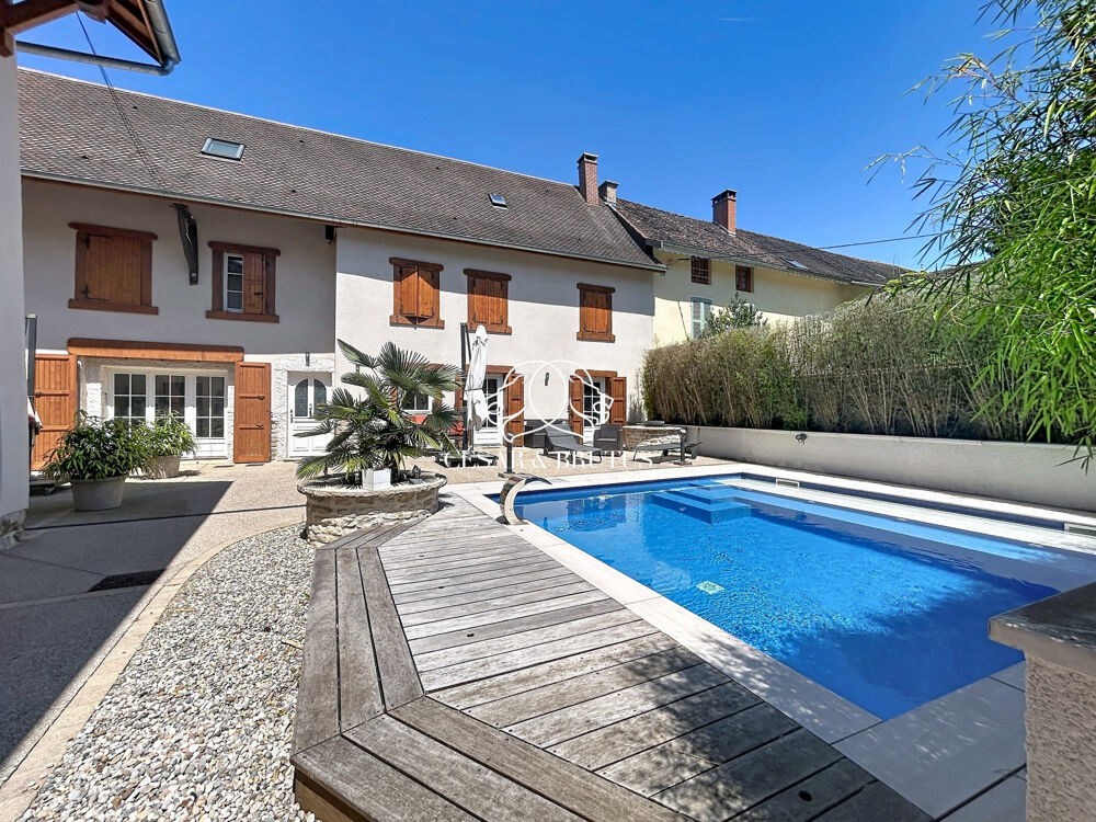 Maison 6 pièces 203 m² · à Bourgoin-Jallieu · 203 m² · 597 000 €