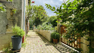  Maison à vendre 8 pièces 210 m²