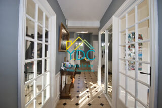  Maison à vendre 8 pièces 205 m²