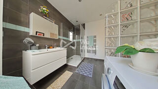  Appartement � vendre 2 pi�ces 61 m�
