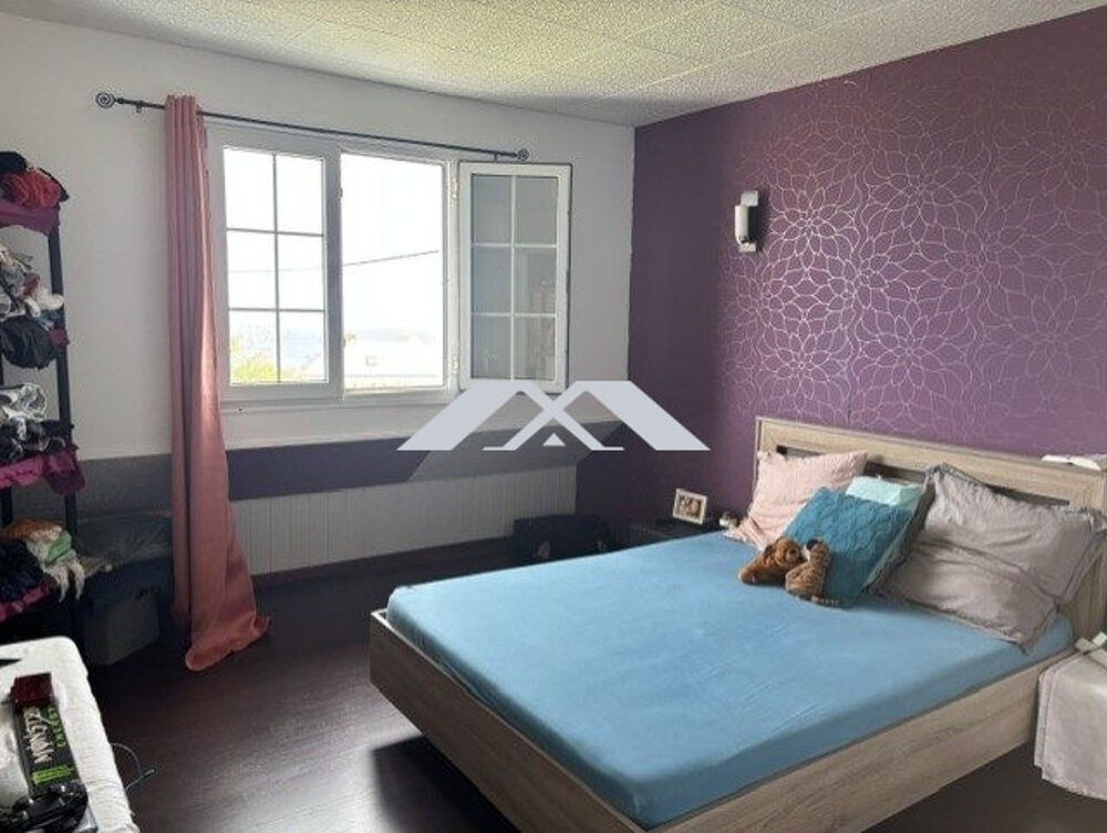 Grande maison familiale avec vue mer