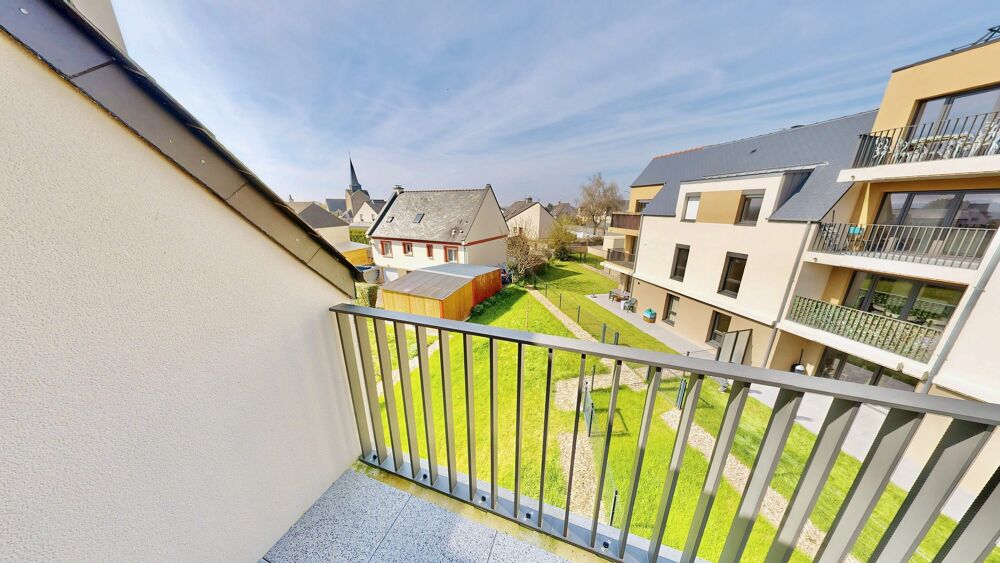 Vente Appartement T3 dernier étage sur cour, calme Châteaubourg