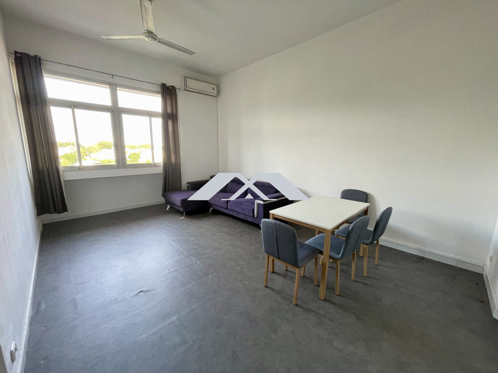 Location Appartement Appartement T2 meublé Saint Pierre centre Saint-pierre