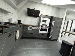  Appartement à louer 3 pièces 54 m²