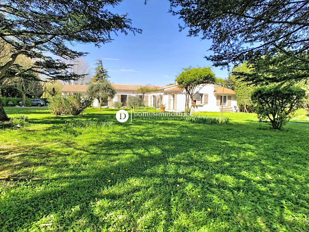 Superbe villa sur 5000 m2 de terrain