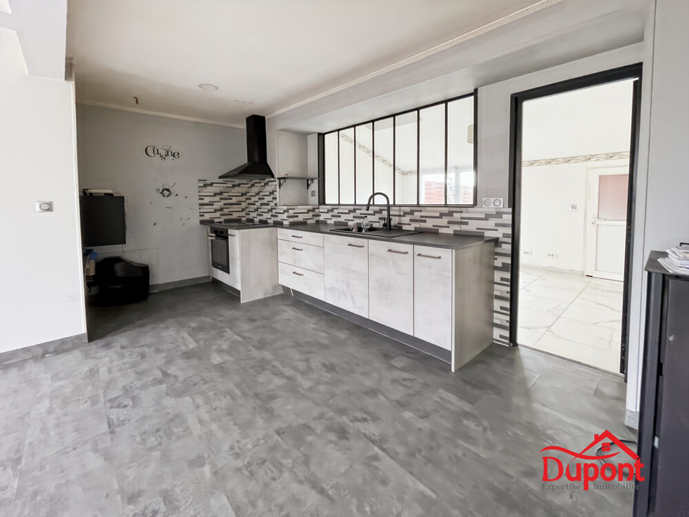 Maison une chambre, cour,grenier aménageable à Origny Ste Beno