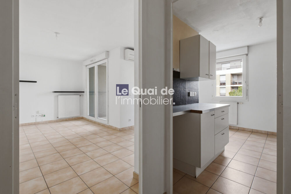 Vente Appartement T3 avec terrasse, climatisation et vue dégagée - Résidence Échirolles