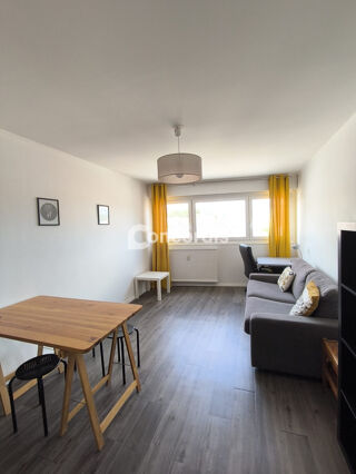  Appartement à louer 1 pièce 25 m²